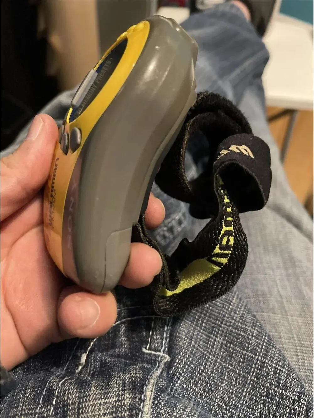 Sony sports walkman